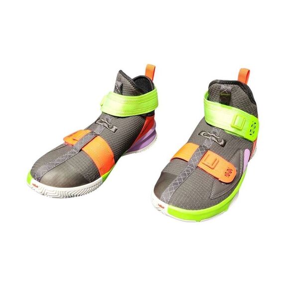 Nike LeBron Soldier 13 XIII Youth 7 Basketball Shoes Sneakers thunder gray - Picture 8 of 16